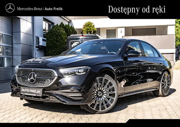 samochody osobowe Mercedes-Benz Klasa E cena 596800 przebieg: 5, rok produkcji 2024 z Ciechocinek